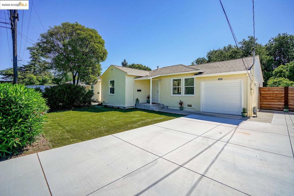 Photo of Listing #41100052