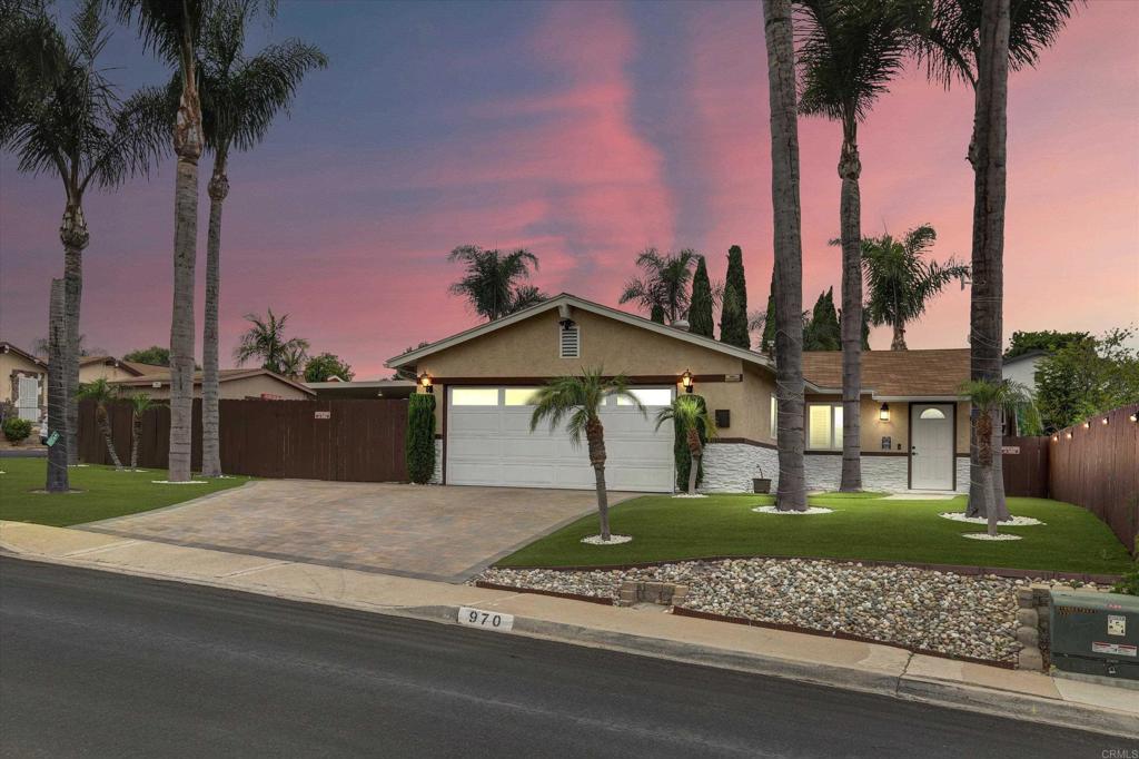 Photo of Listing #PTP2504113