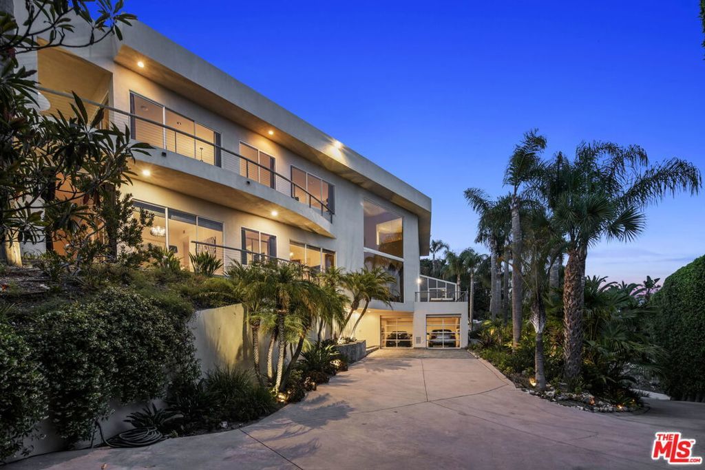 Photo of Listing #25547425