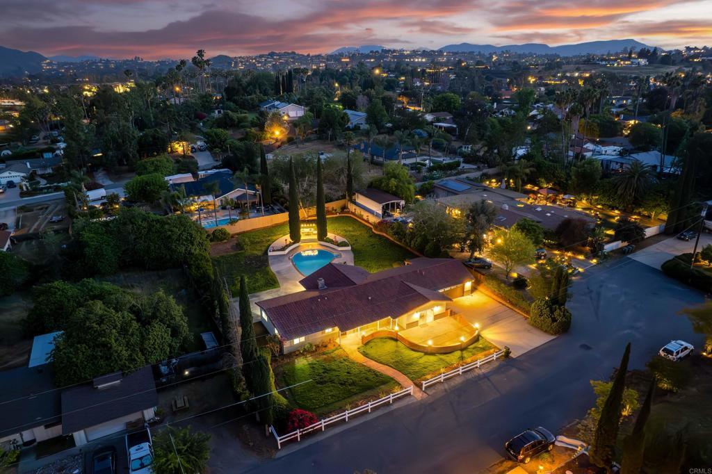 Photo of Listing #PTP2504115