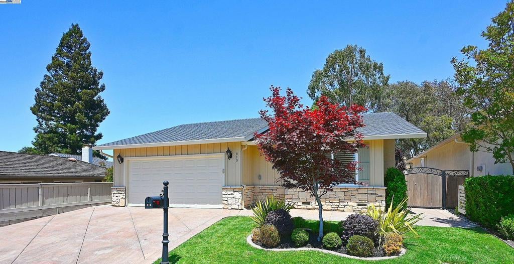 Photo of Listing #41100067