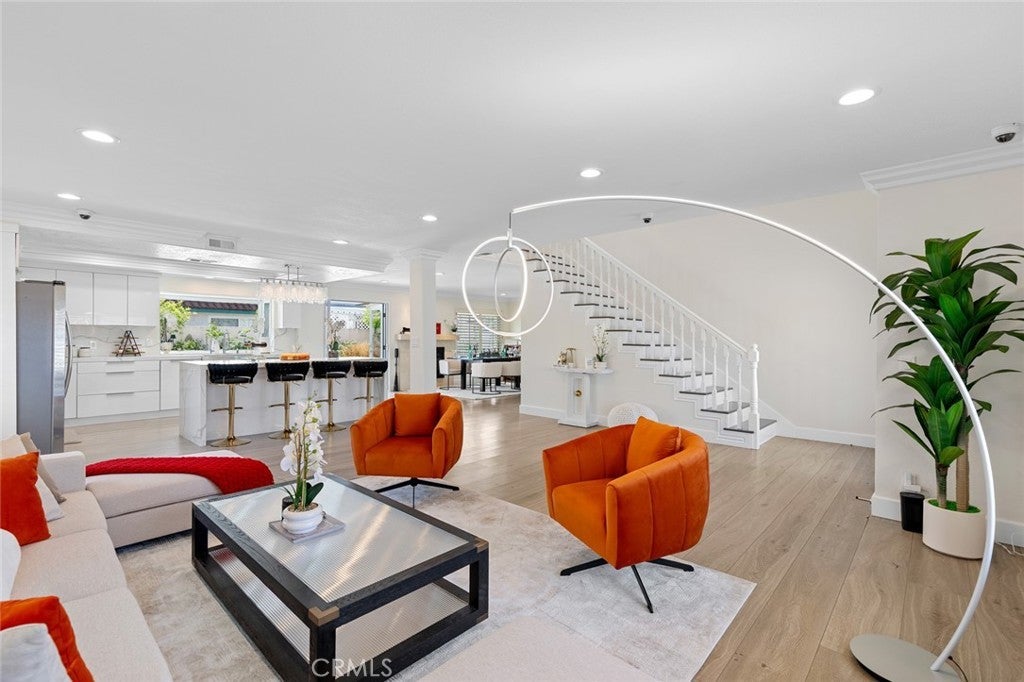 Photo of Listing #PW25121786