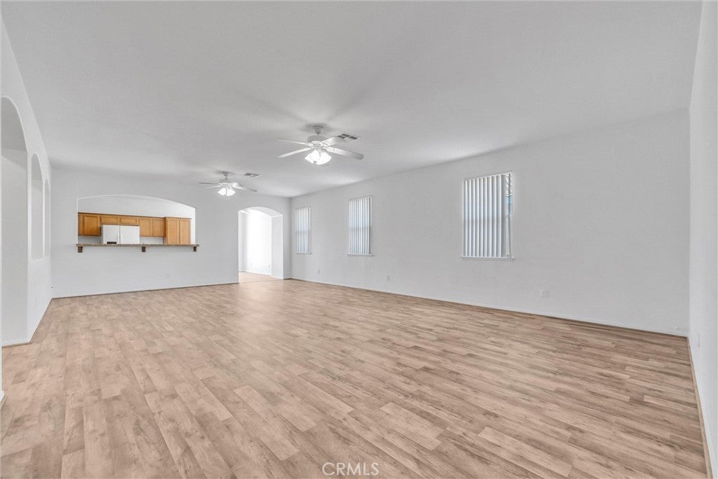 Photo of Listing #IG25123458