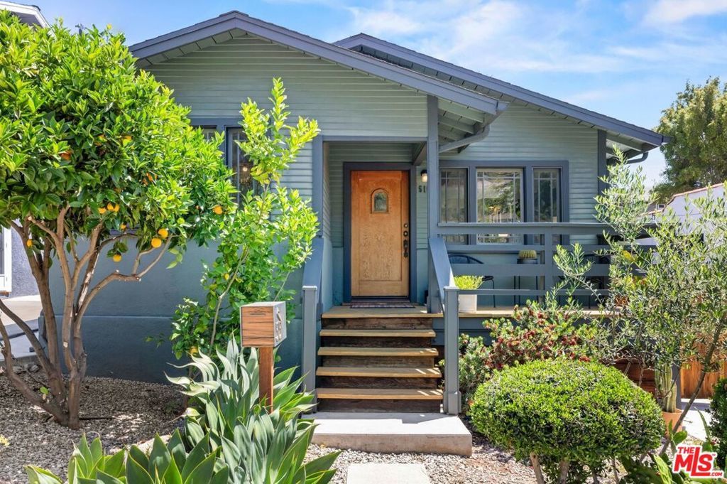 Photo of Listing #25546995