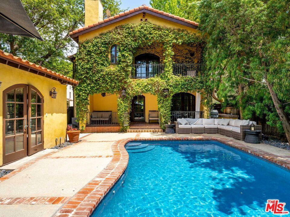 Photo of Listing #25545591