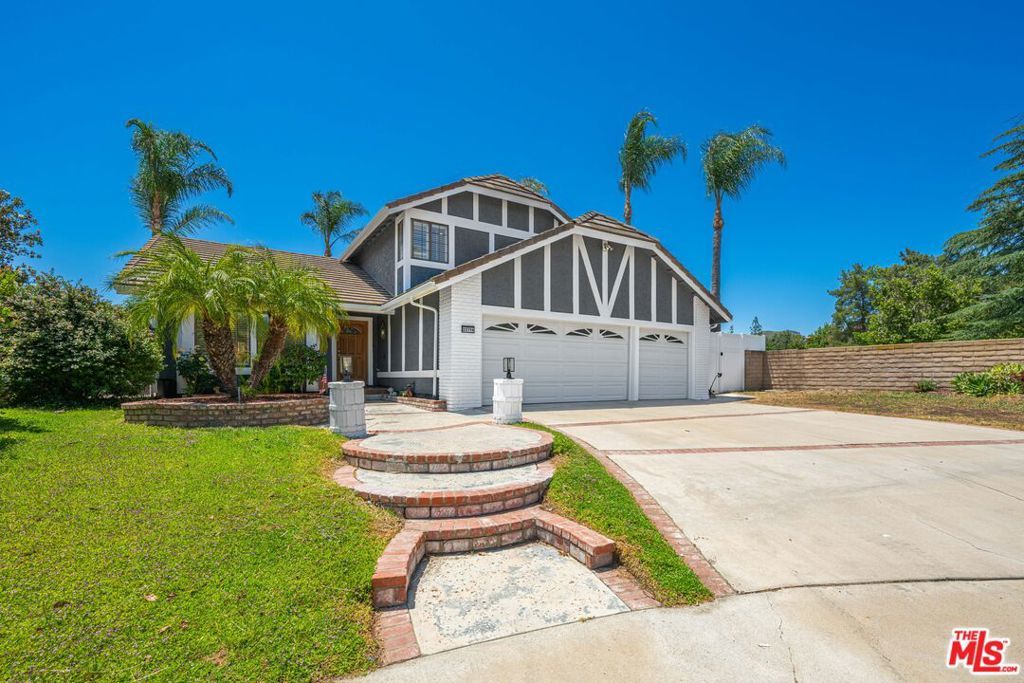 Photo of Listing #25547365