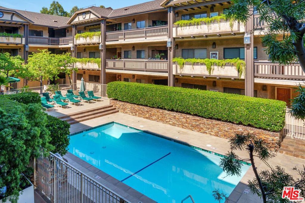 Photo of Listing #25530011