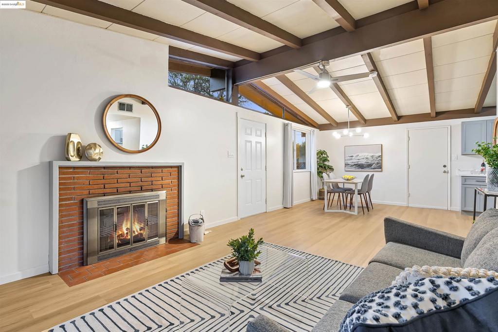 Photo of Listing #41100116