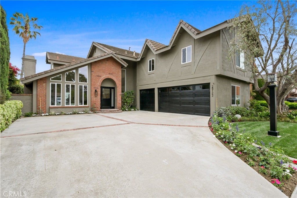 Photo of Listing #OC25124025