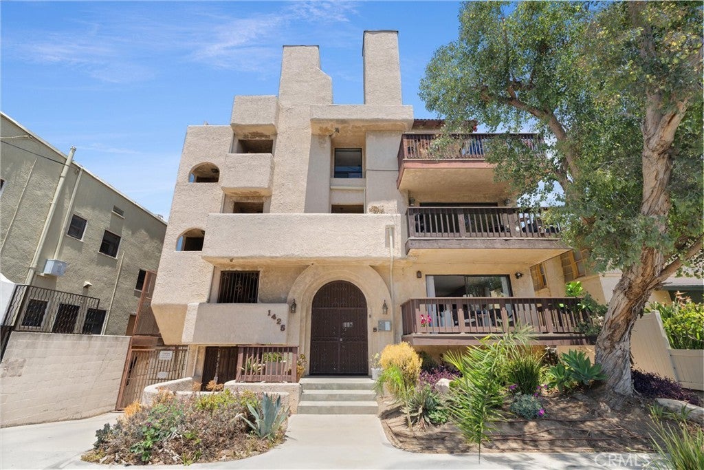 Photo of Listing #PW25124400