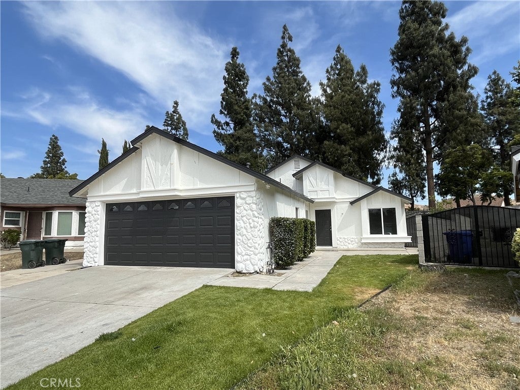 Photo of Listing #IV25124912