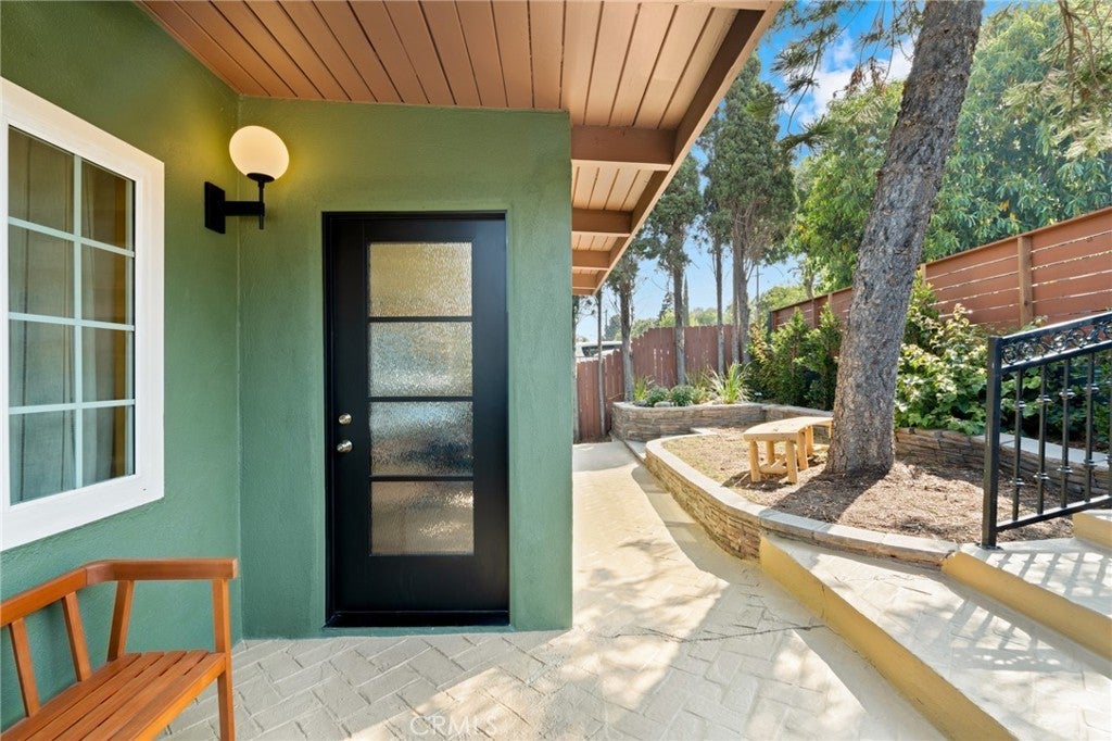 Photo of Listing #DW25122332