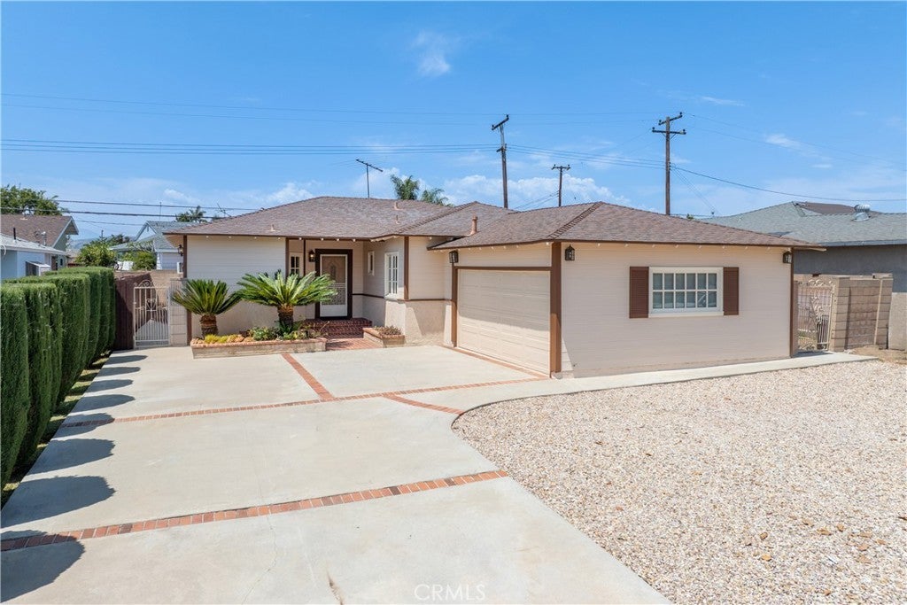 Photo of Listing #OC25117401