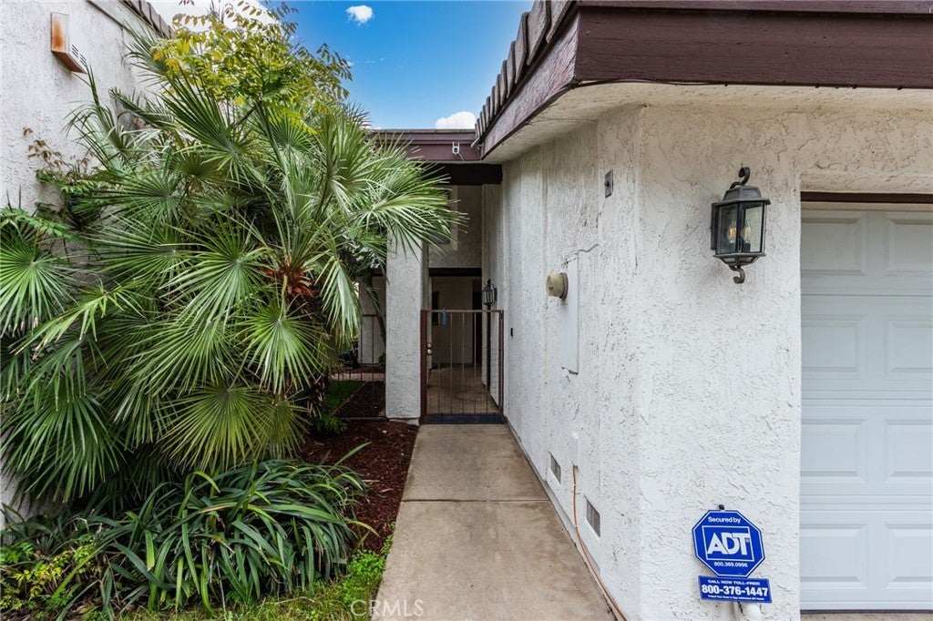 Photo of Listing #CV25122613