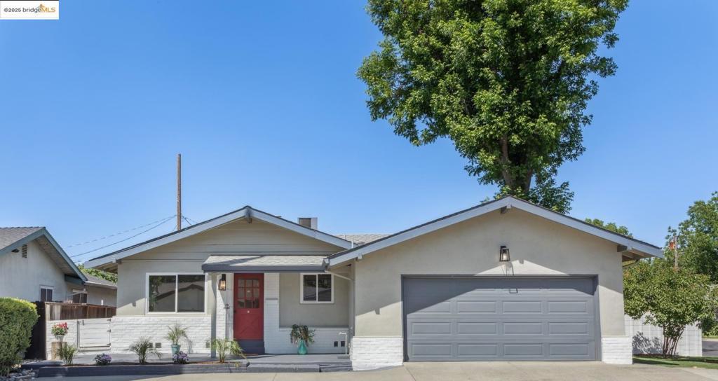 Photo of Listing #41100183