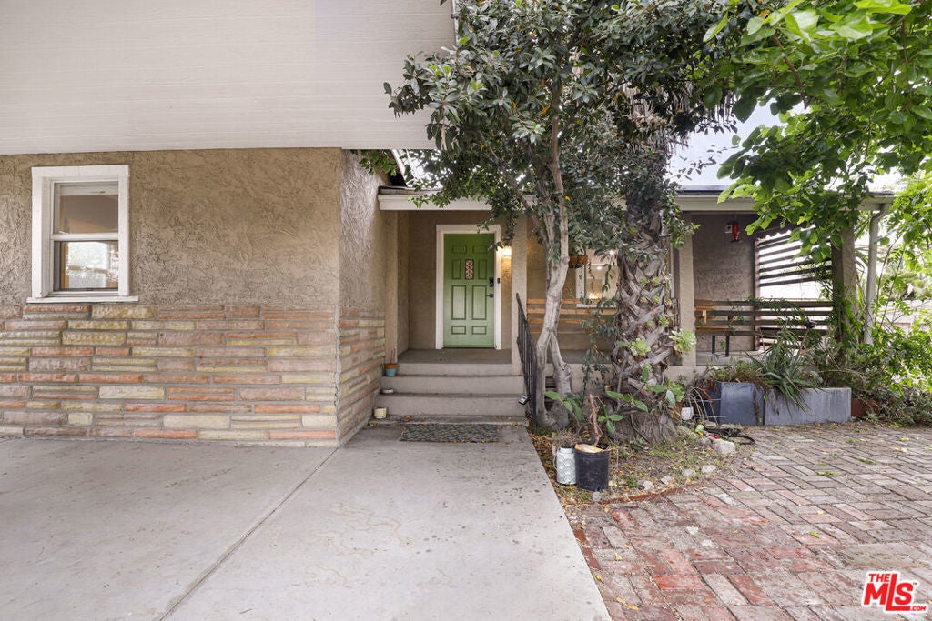 Photo of Listing #25548139