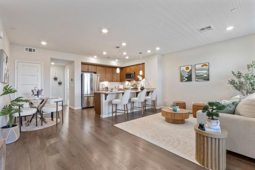 Photo of Listing #ML82009790