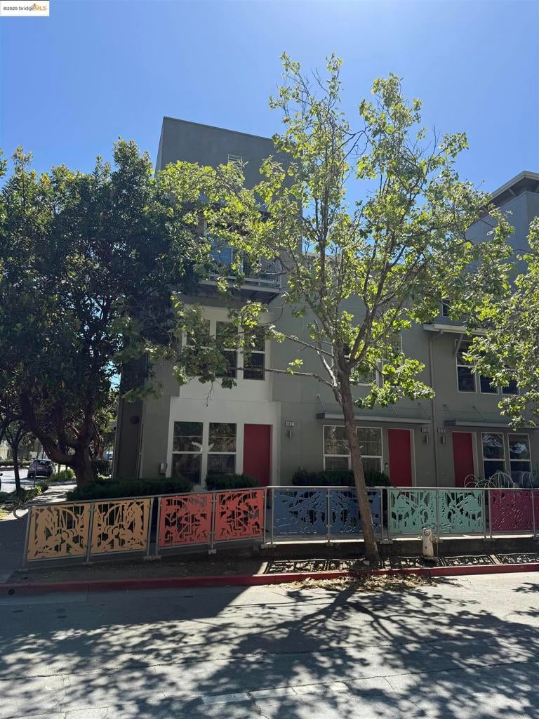 Photo of Listing #41100230