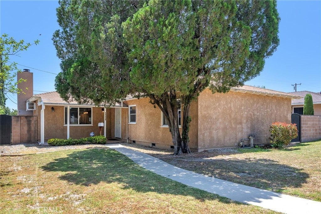 Photo of Listing #SR25110885