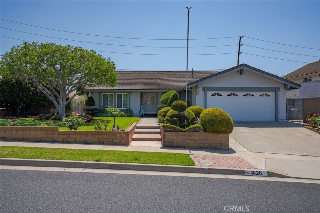 Photo of Listing #PW25121908