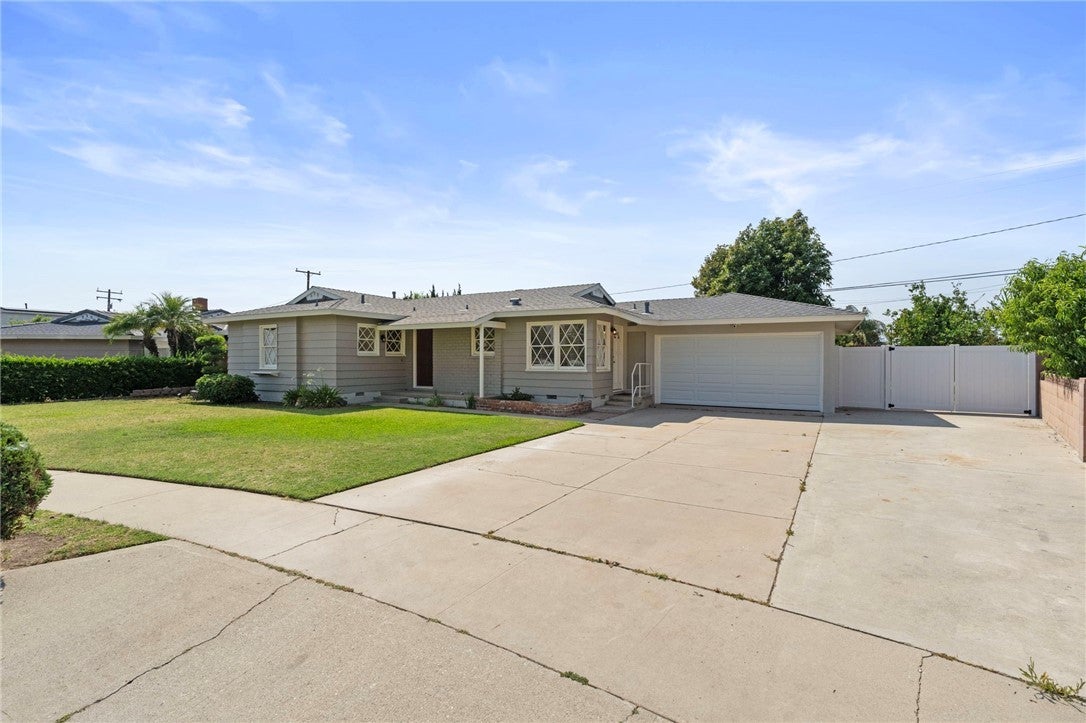 Photo of Listing #CV25099477