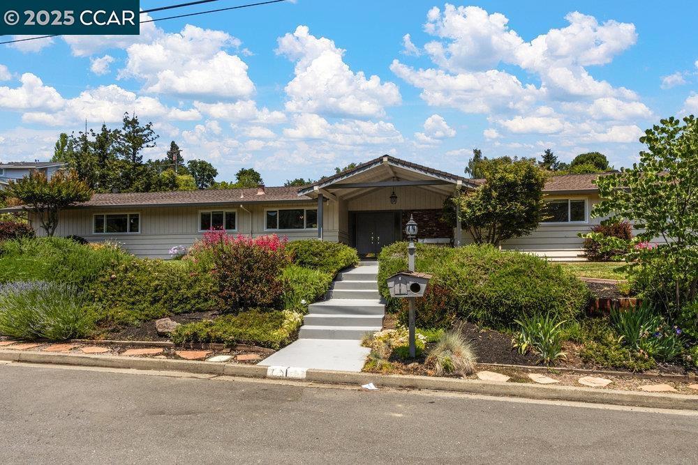 Photo of Listing #41100281