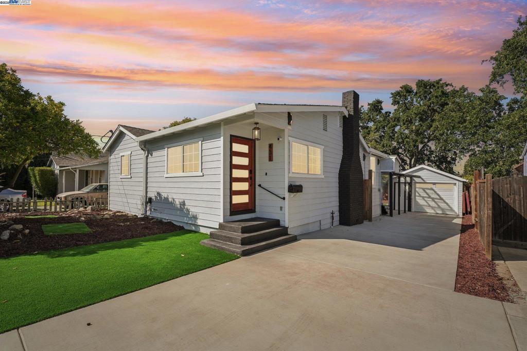 Photo of Listing #41100290