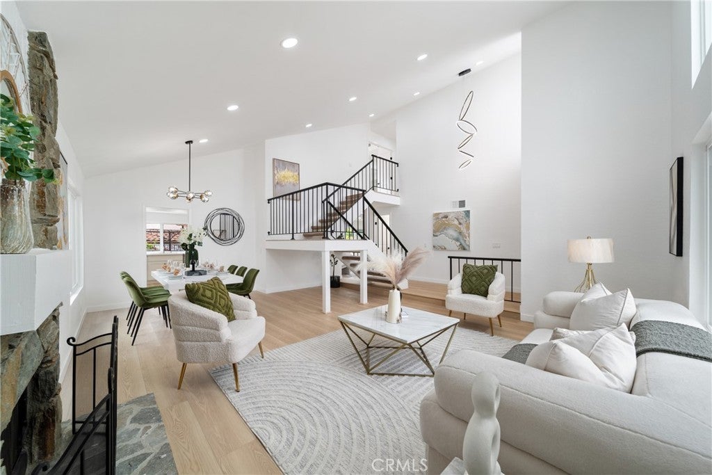 Photo of Listing #WS25125868