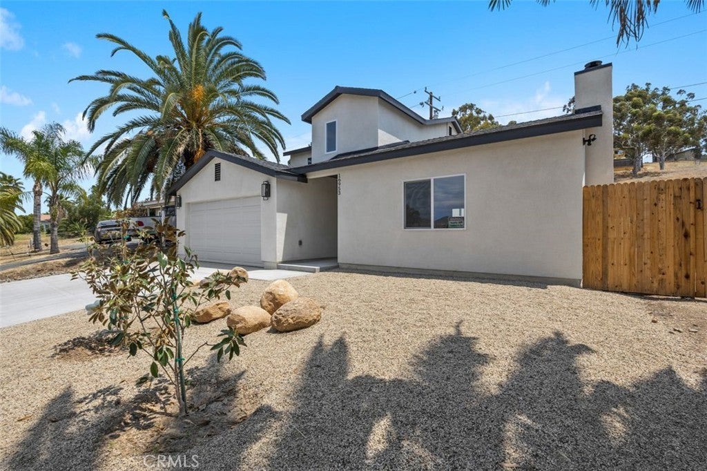 Photo of Listing #IV25126404