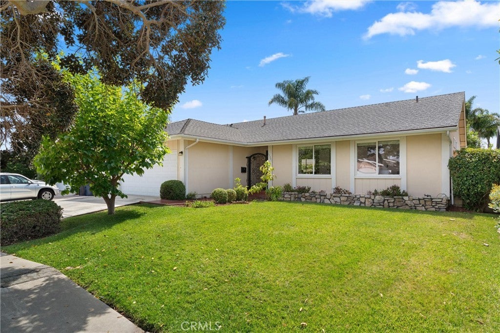 Photo of Listing #OC25125011