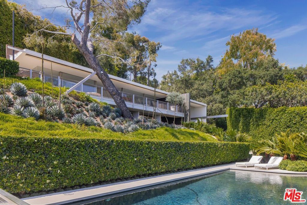 Photo of Listing #25545293