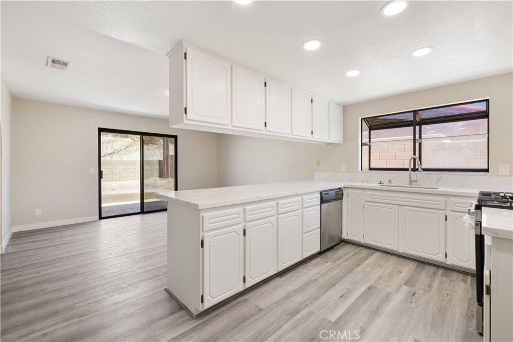 Photo of Listing #PW25126422