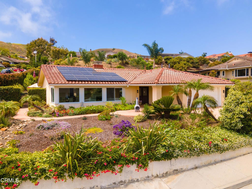 Photo of Listing #V1-30406