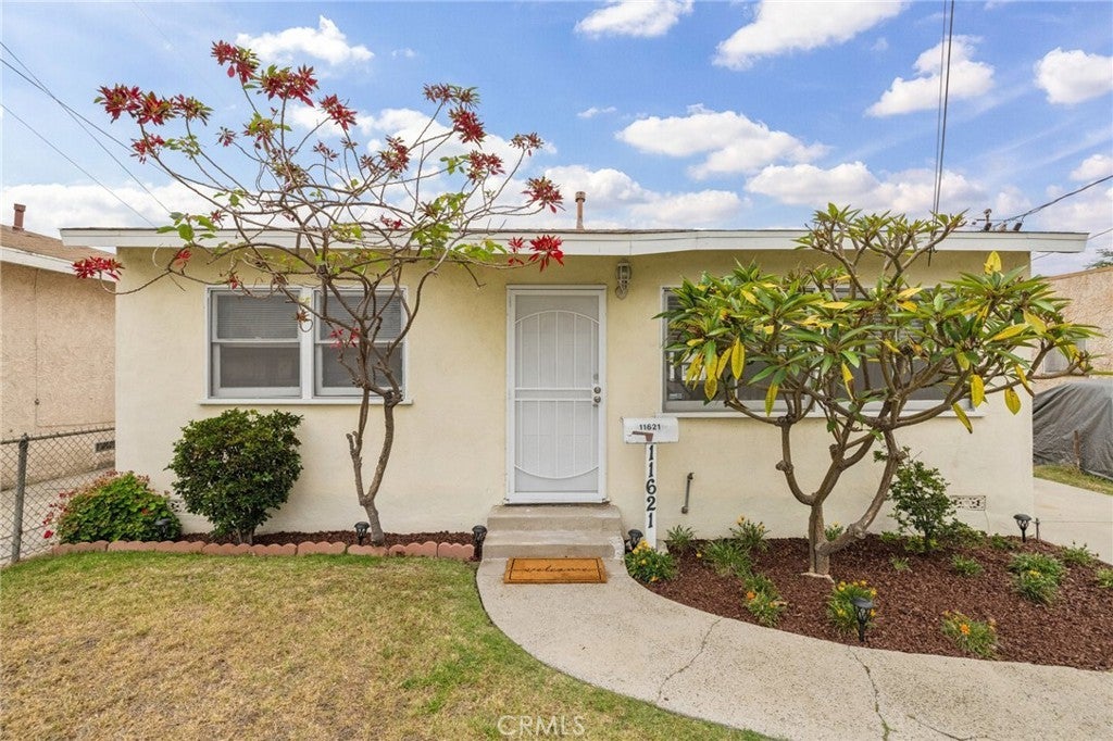 Photo of Listing #OC25125055