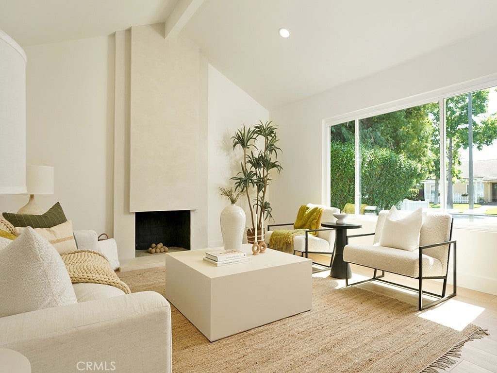 Photo of Listing #OC25125905