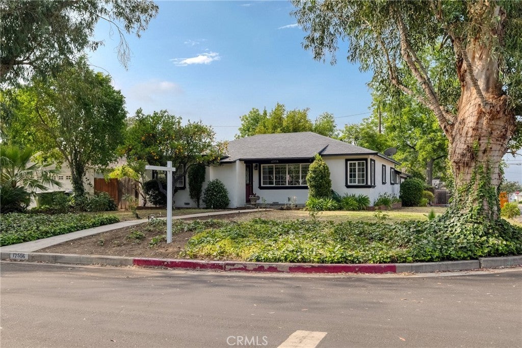 Photo of Listing #SR25120909