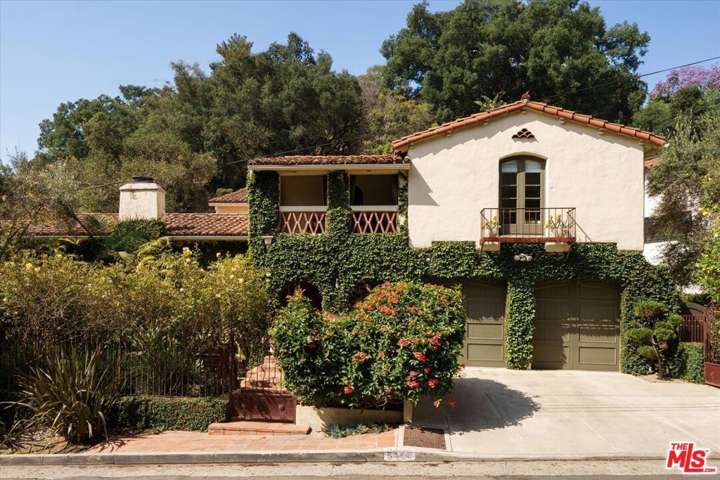 Photo of Listing #25548877