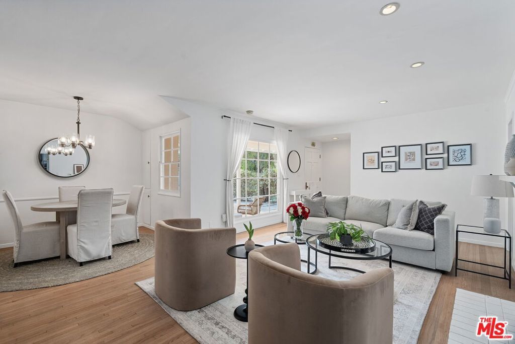 Photo of Listing #25548773