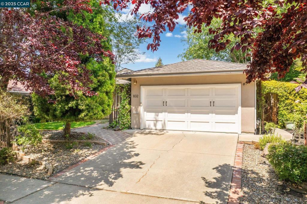 Photo of Listing #41100371