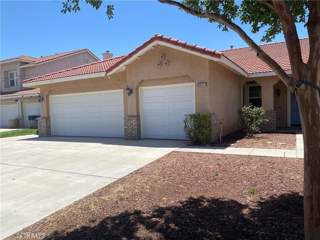 Photo of Listing #IV25123720