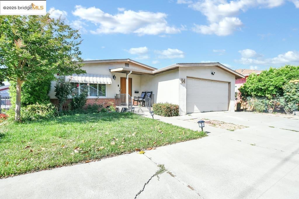 Photo of Listing #41100376