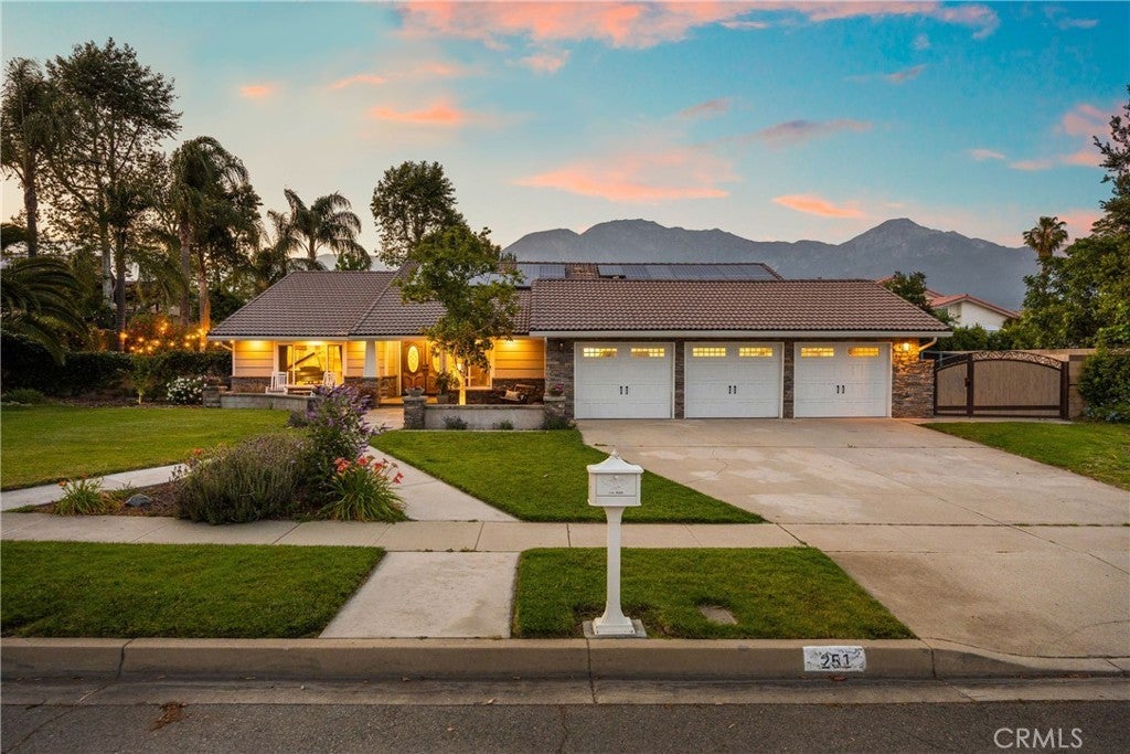 Photo of Listing #CV25125997