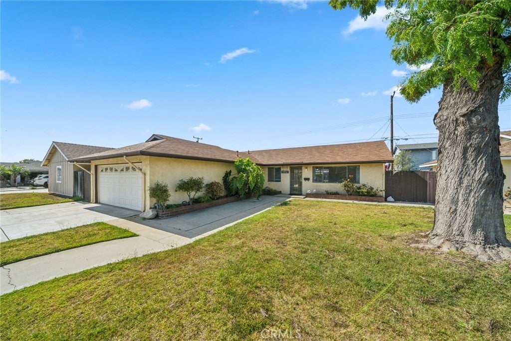 Photo of Listing #NP25125423