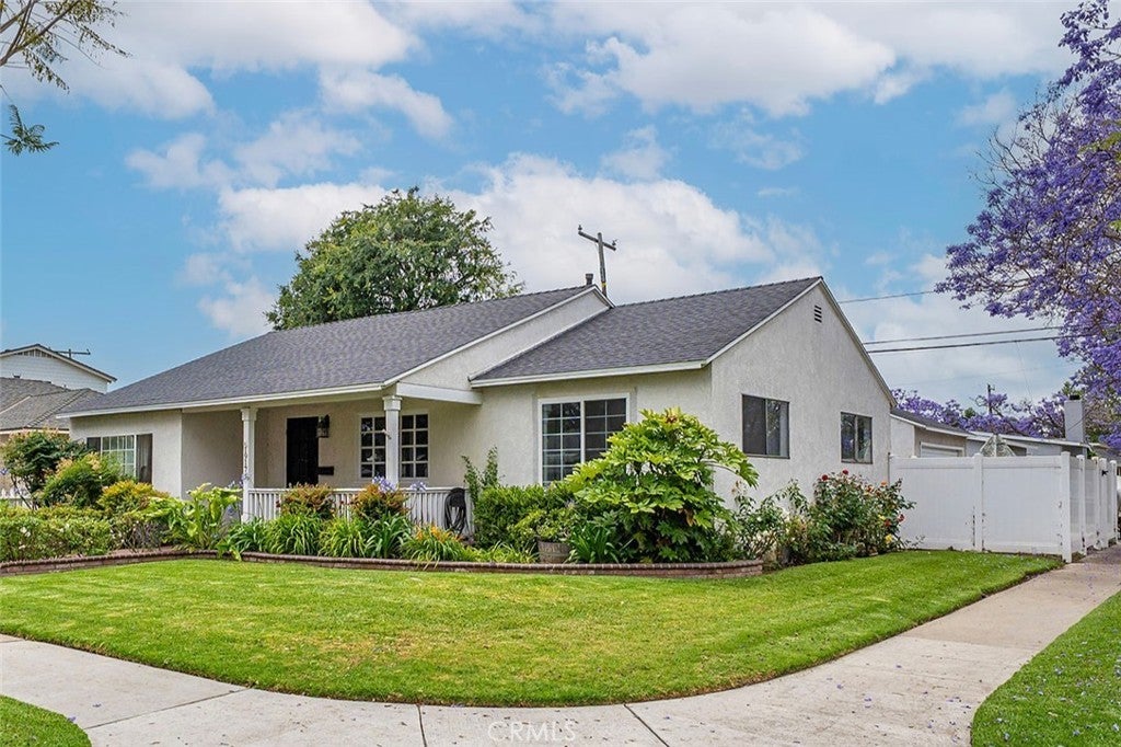 Photo of Listing #PW25126697