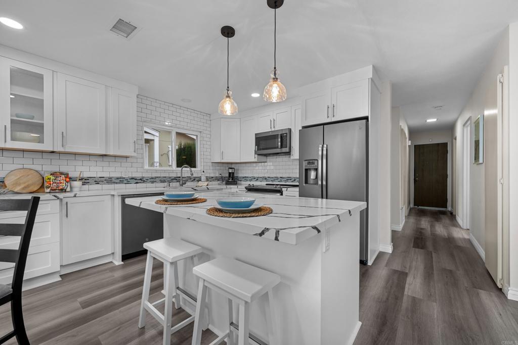 Photo of Listing #NDP2505553