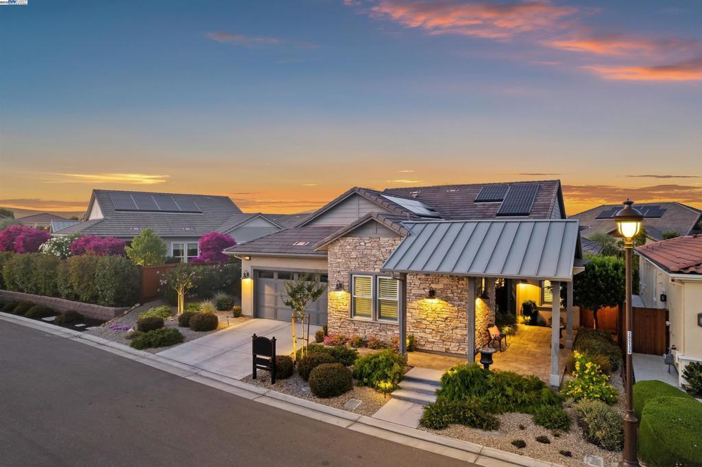 Photo of Listing #41100417