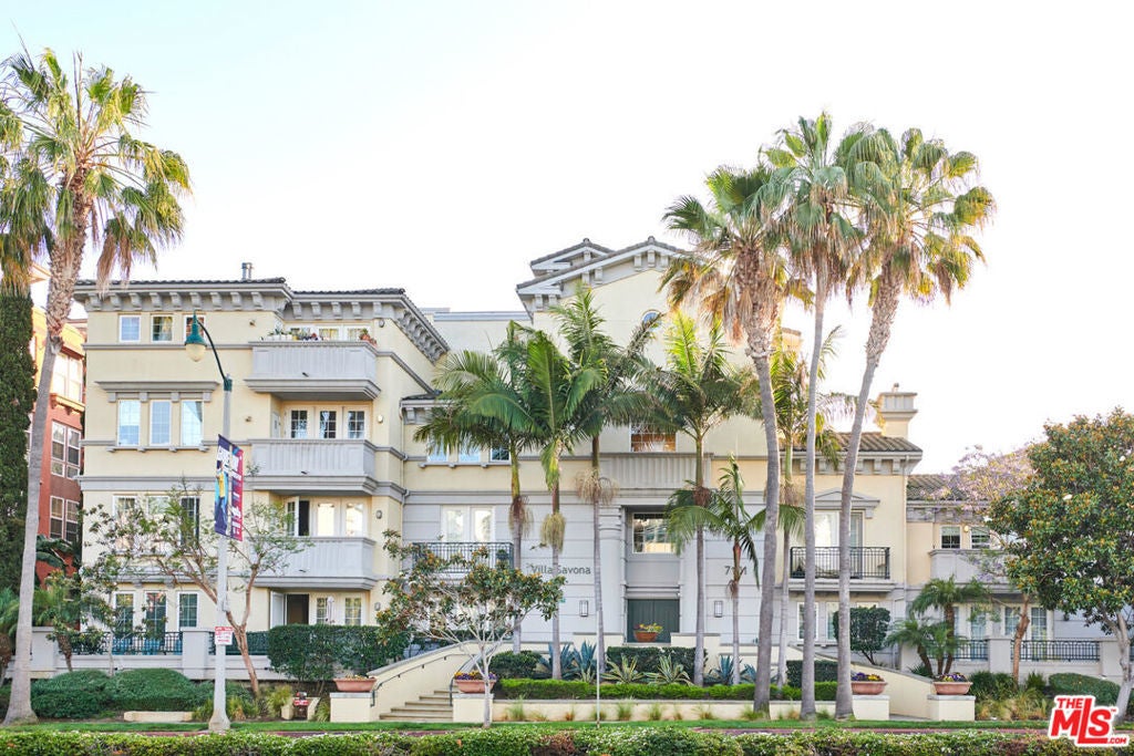 Photo of Listing #25542899