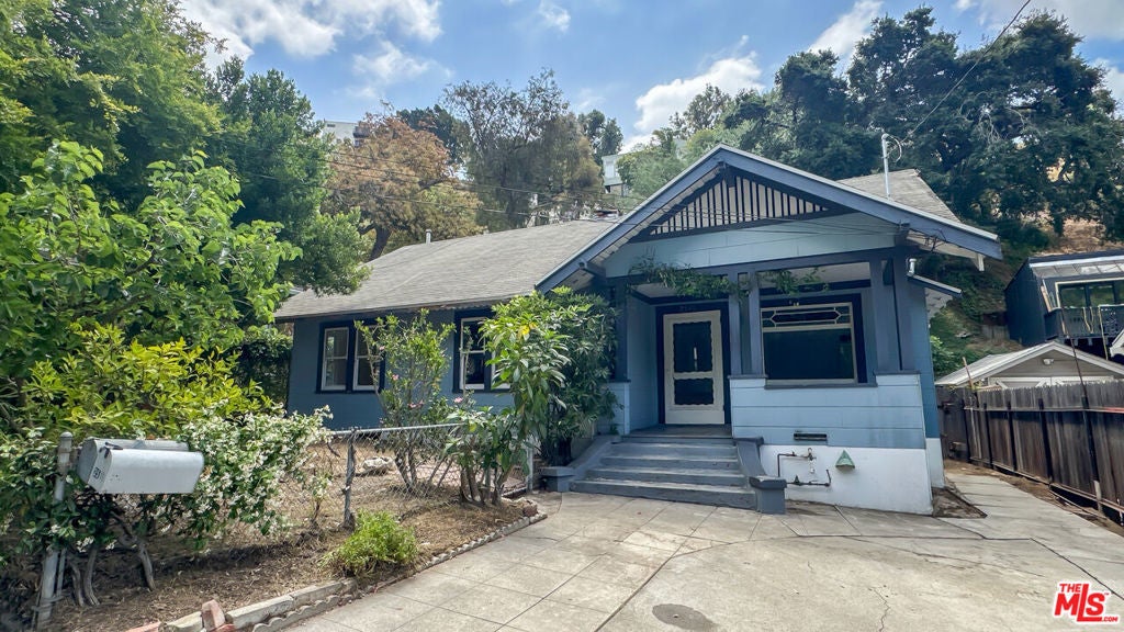 Photo of Listing #25543197