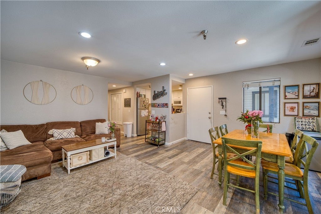 Photo of Listing #SC25123638