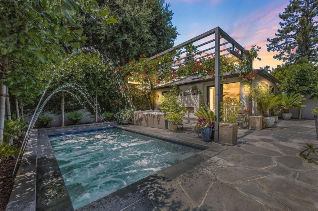 Photo of Listing #ML82010038